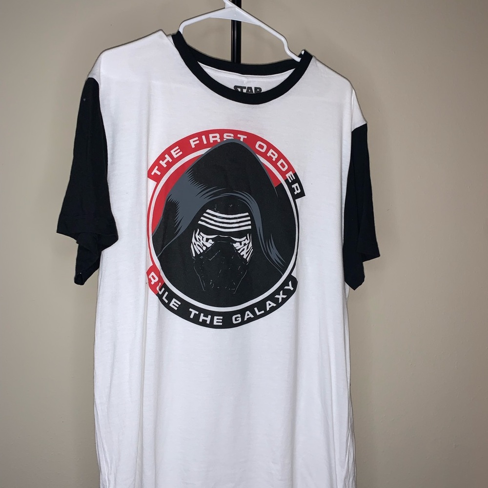 ✨Starwars Screen Tshirt✨